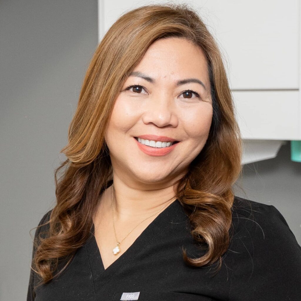 genalyn, dental assistant